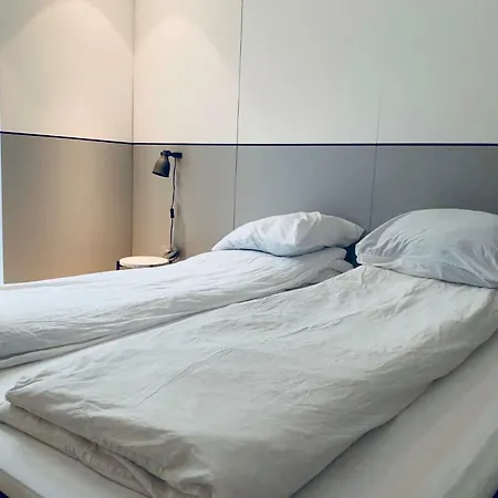 Seven-bedroom - Best Apartment *