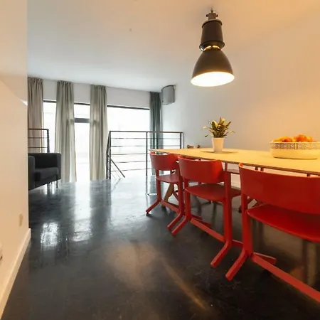 Seven-bedroom - Best