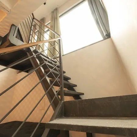 Seven-bedroom - Best
