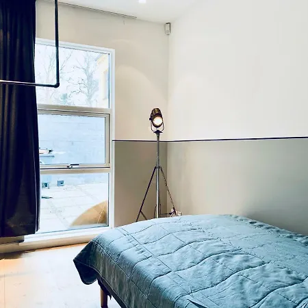 Seven-bedroom - Best شقة